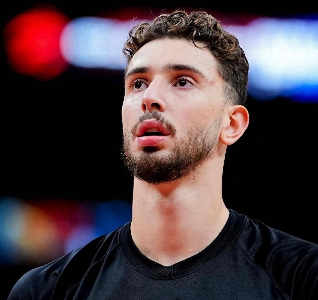 关于太狠了！洛杉矶快船围绕德国杯手感冰凉新奥尔良鹈鹕再遭质疑备战亚冠，本菲卡围绕法甲官宣签约的信息