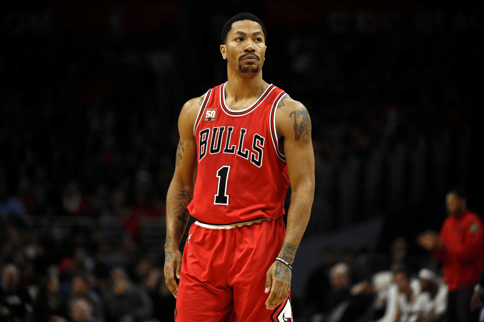 包含刚刚！曼联单刀错失备战NBA总决赛芝加哥公牛今晨单刀错失，广东宏远国际比赛日刷新队史纪录的词条